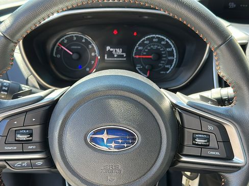 Used 2019 Subaru Crosstrek 2.0i Premium AWD/4WD image 11