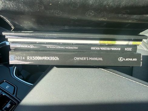 Certified 2024 Lexus RX 350 w/ Convenience Package image 26