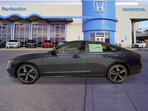New 2026 Honda Accord SE image 2