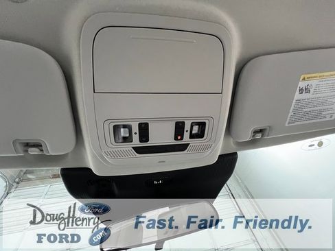 New 2026 Ford Explorer Active w/ Active Comfort Package image 29