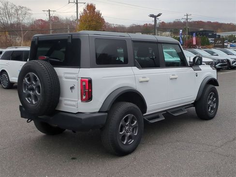 Used 2023 Ford Bronco Big Bend image 3