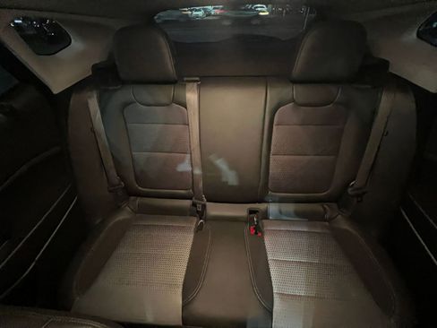 Used 2025 Chevrolet Trax LT w/ LT Convenience Package image 38