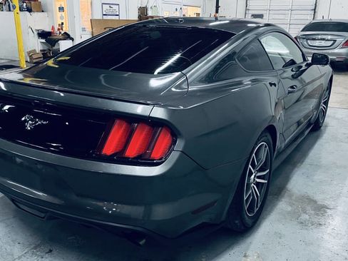 Used 2015 Ford Mustang Premium RWD image 9