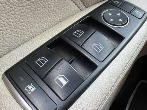 Used 2014 Mercedes-Benz CLA 250 w/ Multimedia Package image 18
