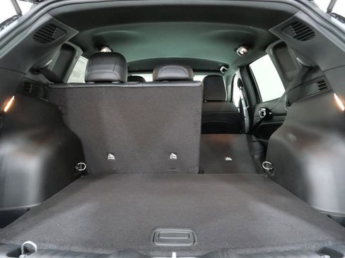 New 2026 Jeep Compass Latitude image 26