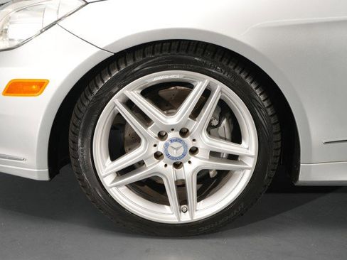 Used 2011 Mercedes-Benz E 350 Cabriolet image 47