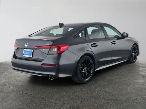 Used 2023 Honda Civic Sport image 3