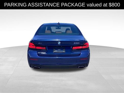 Used 2021 BMW 530i xDrive w/ Premium Package AWD/4WD image 6