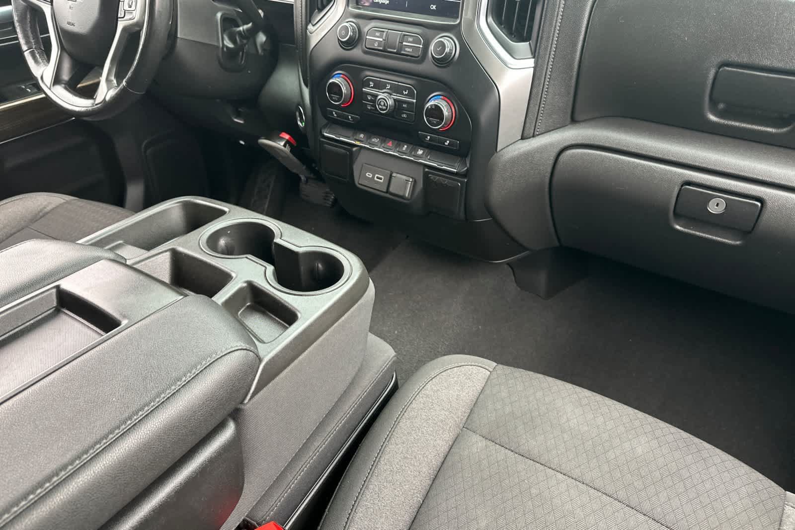 Used 2021 Chevrolet Silverado 1500 LT w/ Bed Protection Package RWD image 16