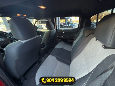 Used 2021 Toyota Tacoma TRD Off-Road w/ Technology Package AWD/4WD image 29