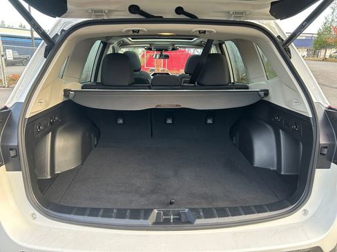 Used 2024 Subaru Forester Premium image 24
