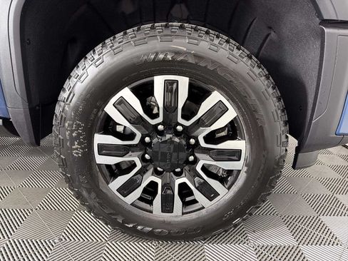 New 2026 GMC Sierra 2500 Denali Ultimate AWD/4WD image 10