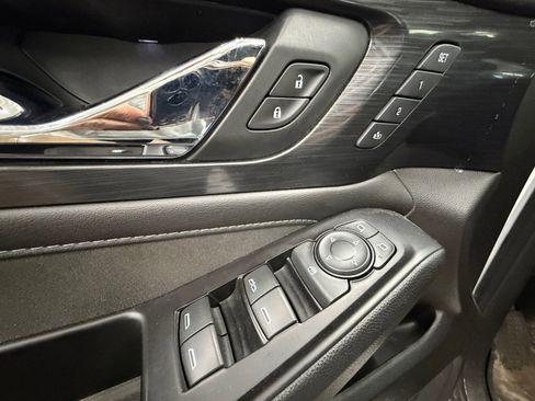 Used 2020 Chevrolet Traverse High Country w/ LPO, Floor Liner Package image 20