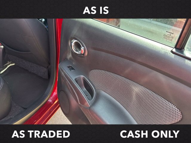 Used 2014 Nissan Versa SV FWD image 16