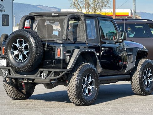 Used 2022 Jeep Wrangler Rubicon image 4