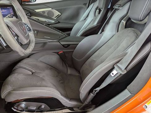 Used 2022 Chevrolet Corvette Stingray Premium Cpe w/ Z51 Performance Package RWD image 16