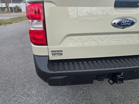 Used 2024 Ford Maverick XLT image 5