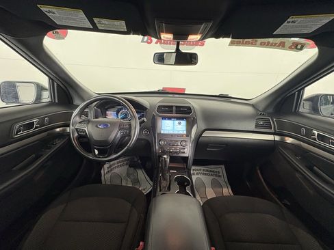 Used 2019 Ford Explorer XLT w/ Equipment Group 201A image 39