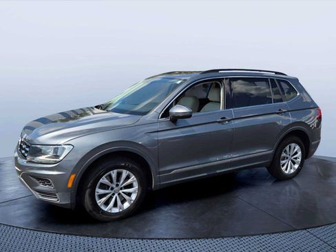 Used 2018 Volkswagen Tiguan SE FWD image 7