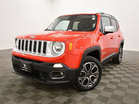 Used 2017 Jeep Renegade Limited image 2