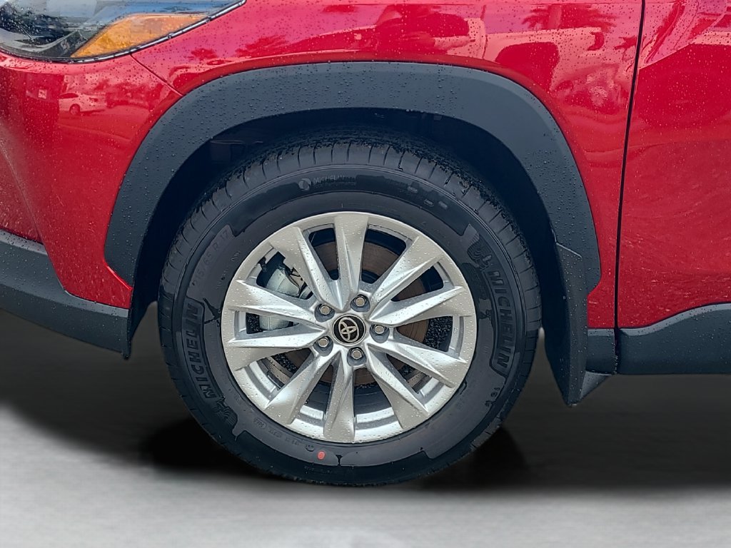 New 2026 Toyota Corolla Cross LE FWD image 25
