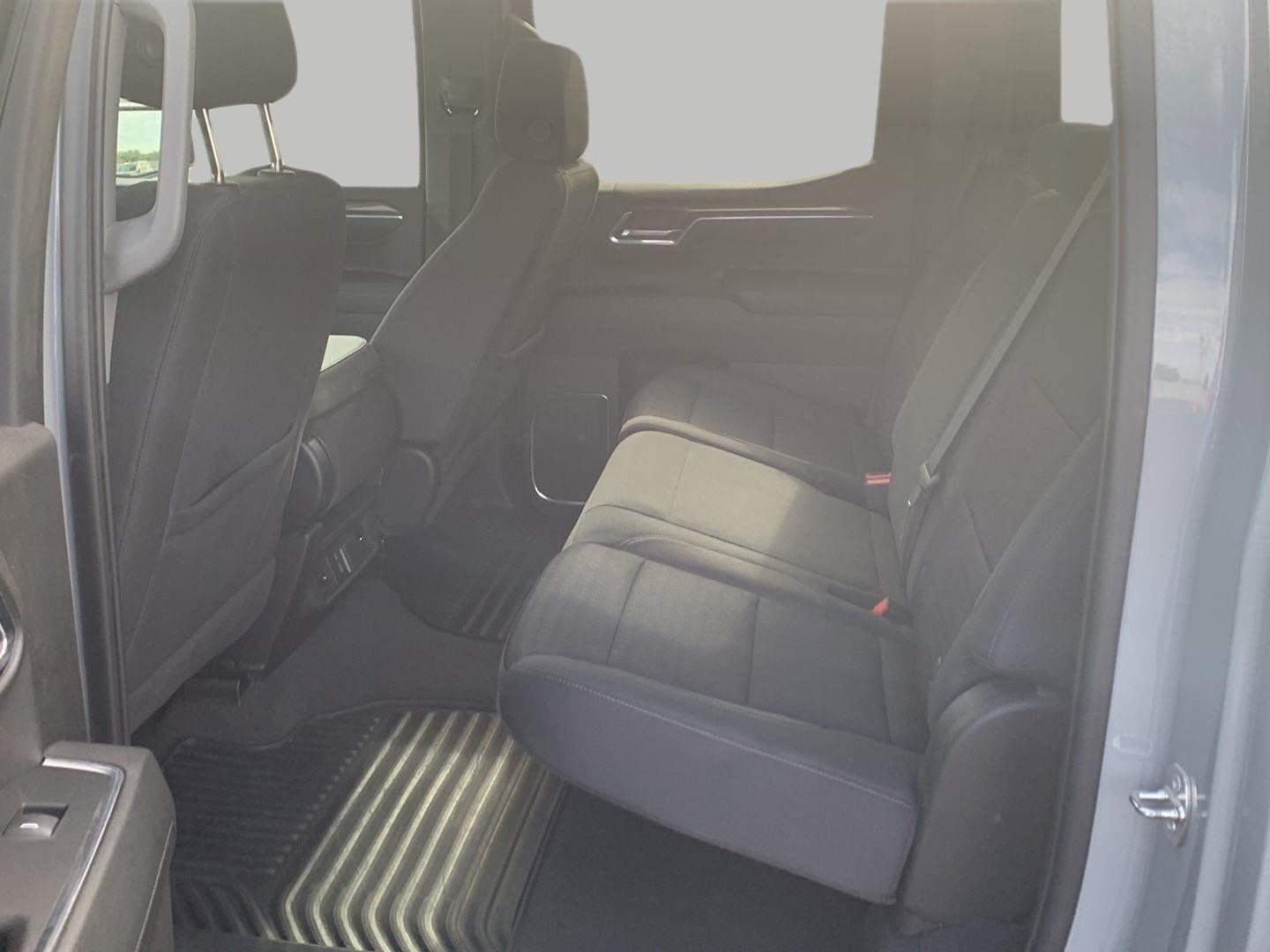 Used 2024 Chevrolet Silverado 1500 LT AWD/4WD image 22