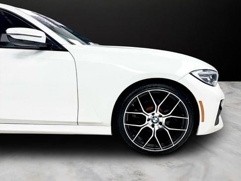 Used 2022 BMW 330i xDrive Sedan w/ M Sport Package AWD/4WD image 44