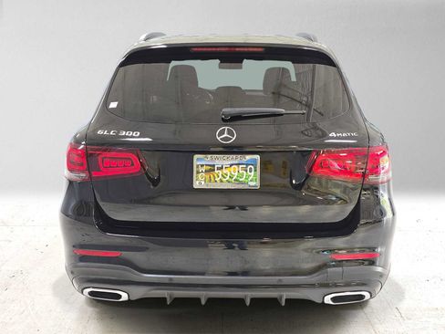 Used 2022 Mercedes-Benz GLC 300 4MATIC image 4
