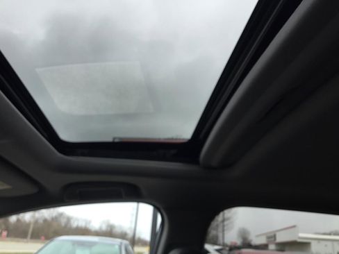 Used 2021 Honda CR-V EX-L image 16