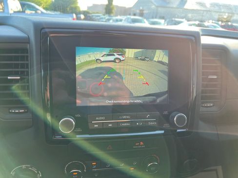 Used 2022 Nissan Frontier S w/ Technology Package AWD/4WD image 19