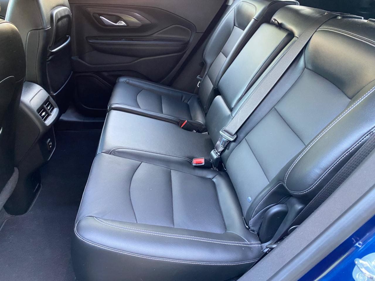 Used 2022 GMC Terrain SLT w/ Tech Package AWD/4WD image 37