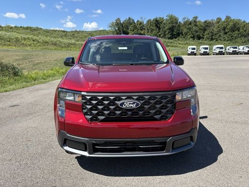 New 2025 Ford Maverick XLT w/ XLT Luxury Package image 8