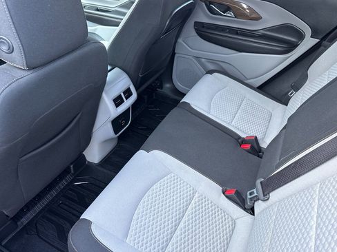 Used 2018 GMC Terrain SLE FWD image 13