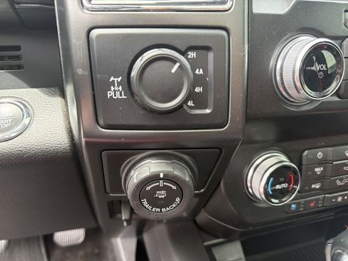 Certified 2019 Ford F150 Lariat w/ Equipment Group 502A Luxury AWD/4WD image 55