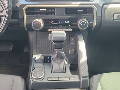 Certified 2024 Toyota Tacoma SR5 image 19