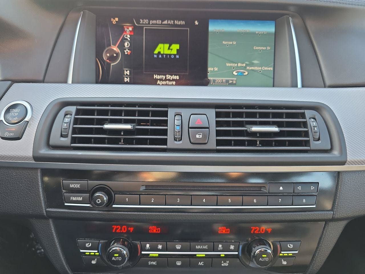 Used 2015 BMW 550i xDrive Sedan AWD/4WD image 9