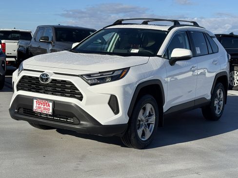 New 2025 Toyota RAV4 XLE image 11