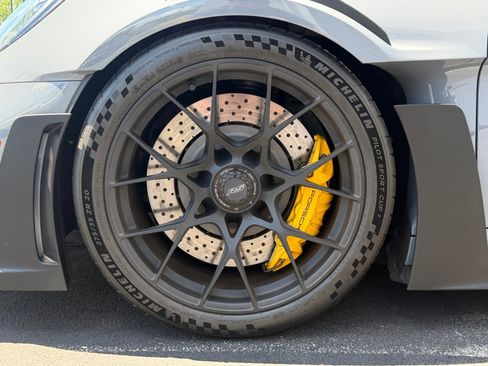 Certified 2023 Porsche 911 GT3 RS RWD image 11
