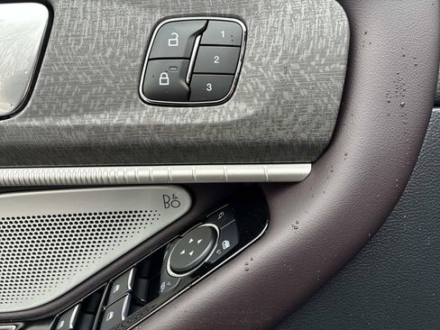 New 2026 Ford Explorer Platinum w/ LUX Leather Package image 10