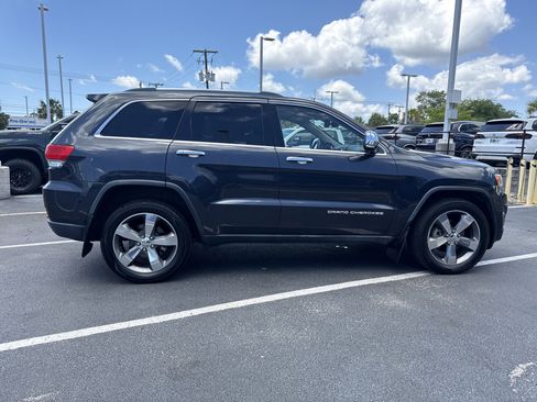 Used 2014 Jeep Grand Cherokee Limited w/ Mopar Chrome Edition Group RWD image 19
