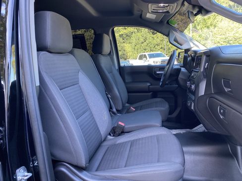 Used 2022 Chevrolet Silverado 1500 Custom AWD/4WD image 32