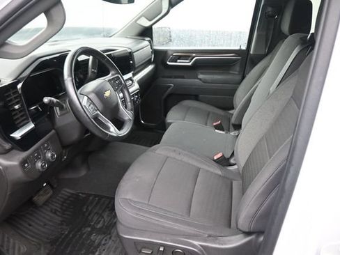 Used 2026 Chevrolet Silverado 1500 LT AWD/4WD image 21