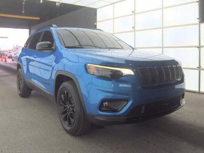 Used 2023 Jeep Cherokee Altitude Lux w/ Mopar Interior Package