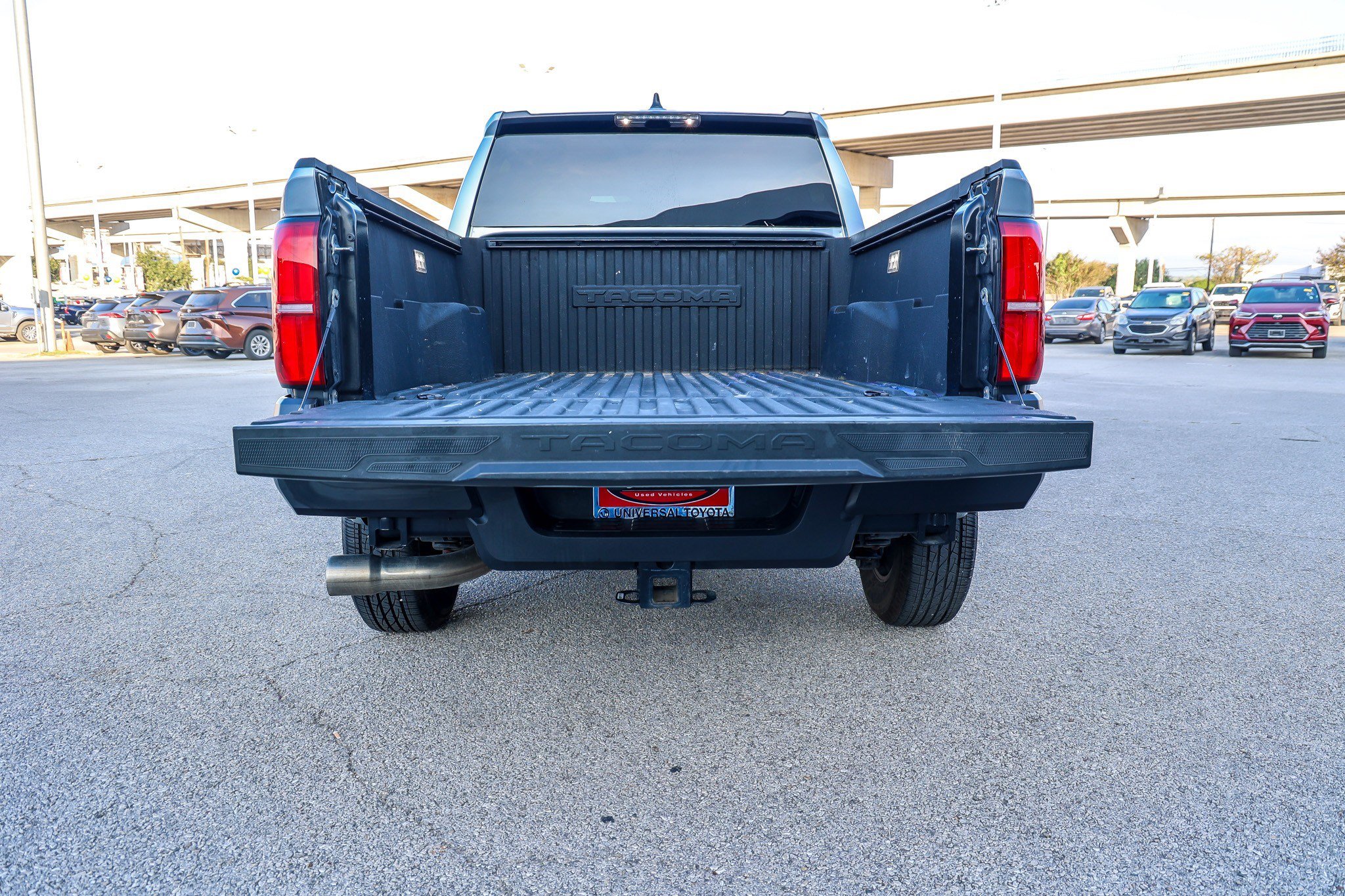 Certified 2025 Toyota Tacoma SR AWD/4WD image 12