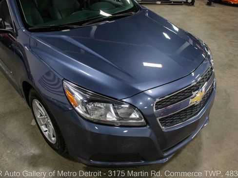 Used 2013 Chevrolet Malibu LS image 13