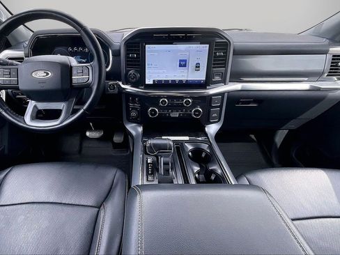 Used 2022 Ford F150 Lariat w/ Trailer Tow Package image 15