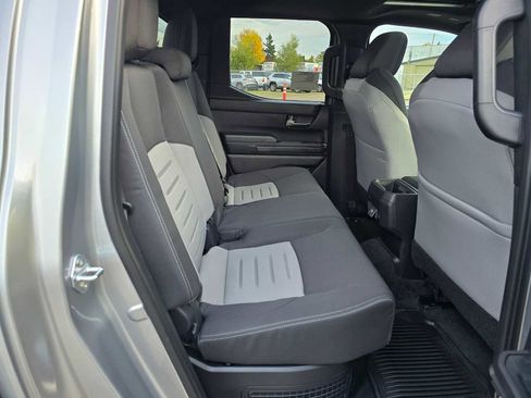 New 2025 Toyota Tacoma TRD Off-Road AWD/4WD image 16