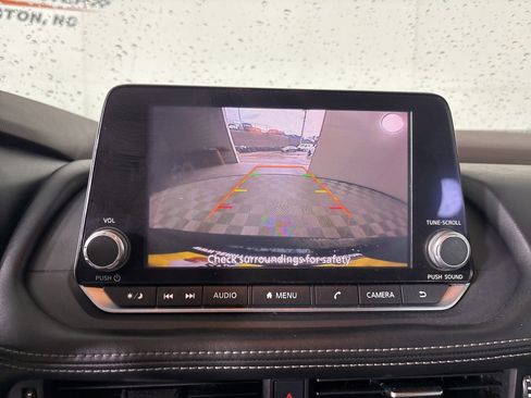 Used 2021 Nissan Rogue S image 14