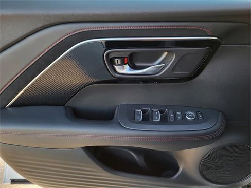 Certified 2025 Acura ADX A-Spec image 17