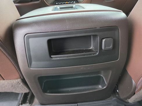 Used 2019 Chevrolet Silverado 2500 High Country w/ Duramax Plus Package image 51